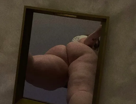 OnlyFans cuenta kayycurvy header 2