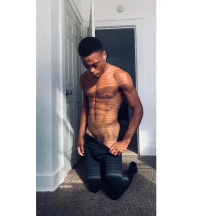 OnlyFans cuenta tommiesc0ttjr header 2