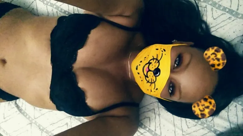 OnlyFans cuenta u225665662 header 2