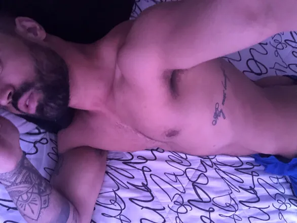 OnlyFans cuenta jamesxxxo header 2