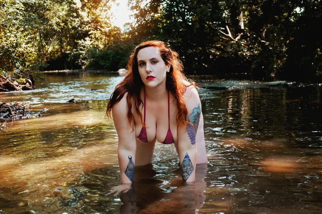 OnlyFans cuenta feministfuntoy header 2