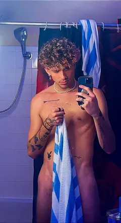 OnlyFans cuenta iztreylander.vip avatar 1