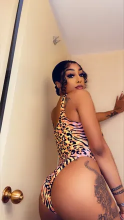 OnlyFans cuenta prettyslim69 avatar 1