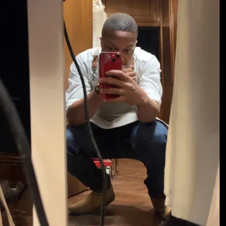 OnlyFans account  dshaker header 2