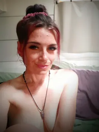 OnlyFans cuenta secretlifeofelle avatar 1