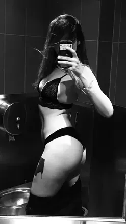 OnlyFans cuenta little_ultia avatar 1