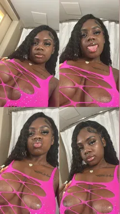 OnlyFans cuenta freakyasstee23 avatar 1