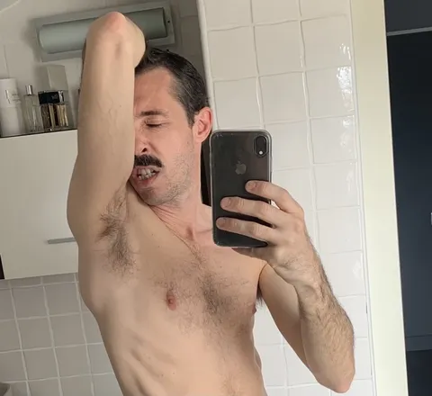OnlyFans cuenta bottomkinky header 2