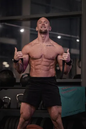 OnlyFans account  lean.biscuit header 2