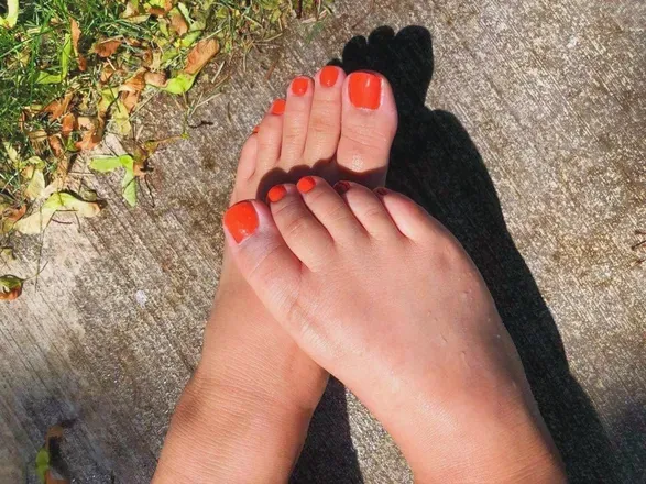 OnlyFans cuenta littlegenies avatar 1