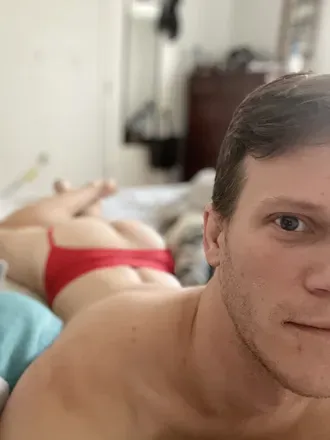 OnlyFans cuenta logiren0317 avatar 1