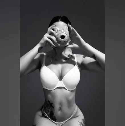 OnlyFans cuenta prettyyandfit avatar 1