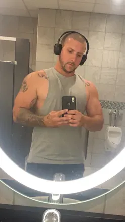 OnlyFans cuenta leecurry avatar 1