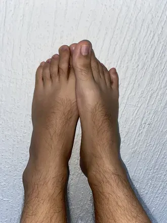 OnlyFans cuenta feetroman avatar 1