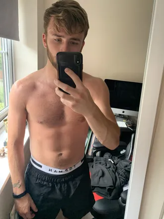 OnlyFans cuenta prettysouth header 2