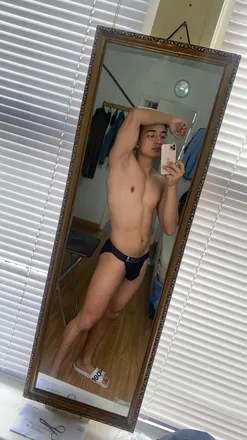 OnlyFans cuenta orogold_12 header 2