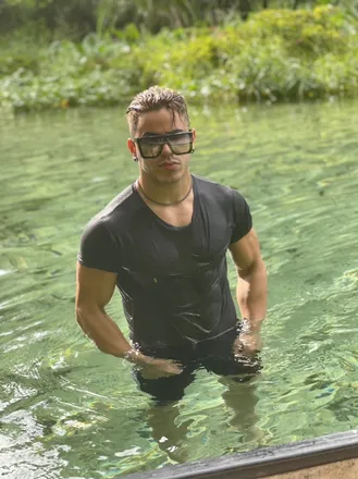 OnlyFans cuenta aquiles2040 header 2