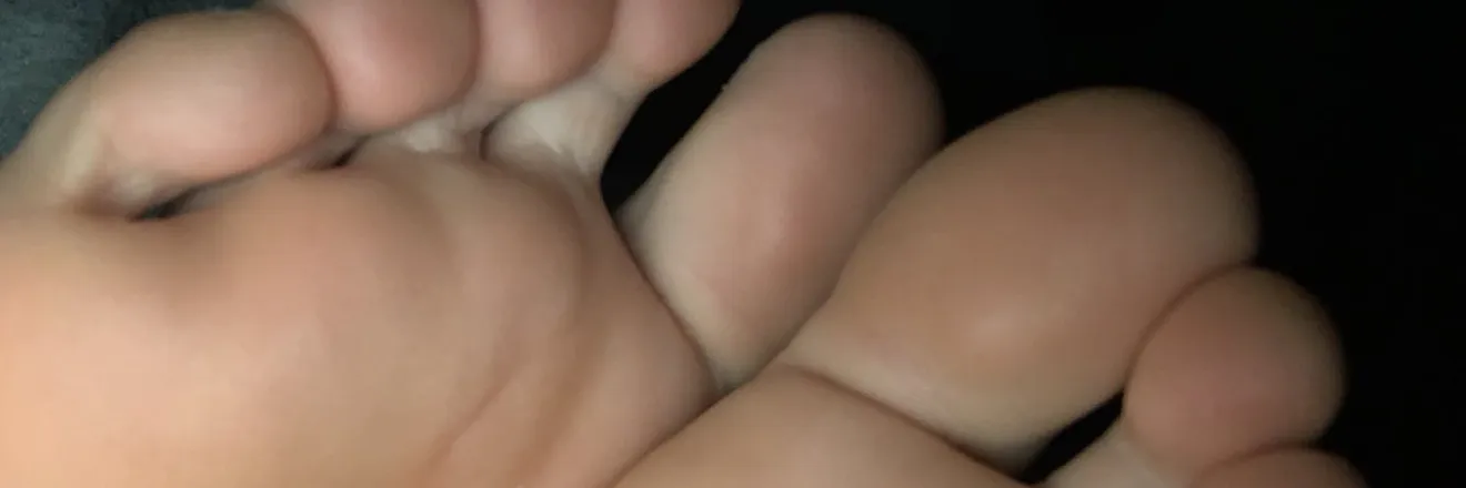 OnlyFans account  venusfeetgoddes header 2