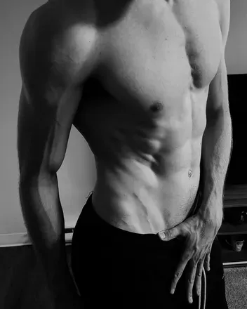 OnlyFans account  ofyourstruly avatar 1