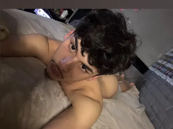 OnlyFans cuenta itsjuniorlux header 2
