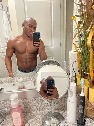 OnlyFans cuenta tay_91 avatar 1