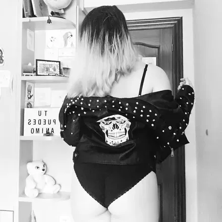 OnlyFans cuenta a_d_l_e_ avatar 1