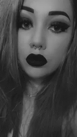 OnlyFans cuenta macabrebeauty avatar 1