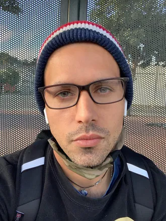 OnlyFans cuenta holler_town header 2