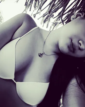 OnlyFans cuenta melaoliveros header 2