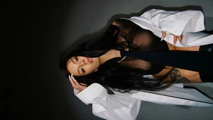 OnlyFans cuenta slimpeachhxxx header 2