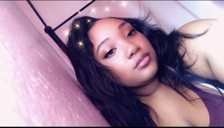 OnlyFans cuenta officialnialewis header 2