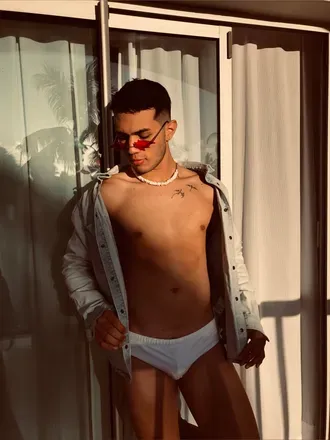 OnlyFans cuenta kevin_white_x avatar 1