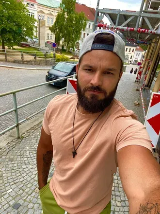OnlyFans cuenta u13123453 header 2