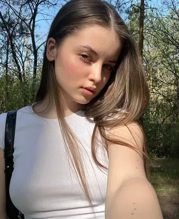 OnlyFans account  moya_maya avatar 1