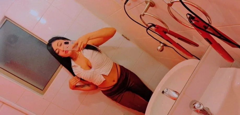 OnlyFans cuenta cristelmiller header 2