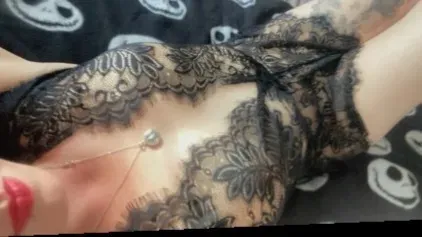 OnlyFans cuenta bitterlytwisted header 2