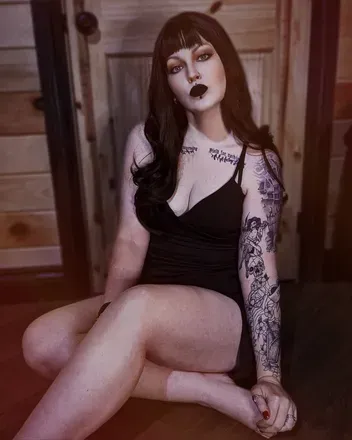 OnlyFans account  michellenicoletiley avatar 1