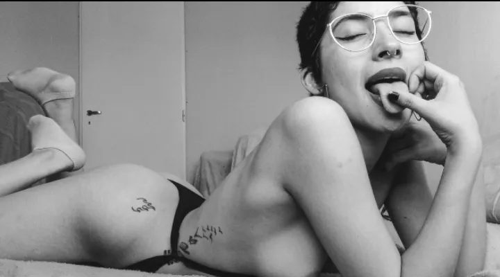 OnlyFans cuenta chereyxxx header 2