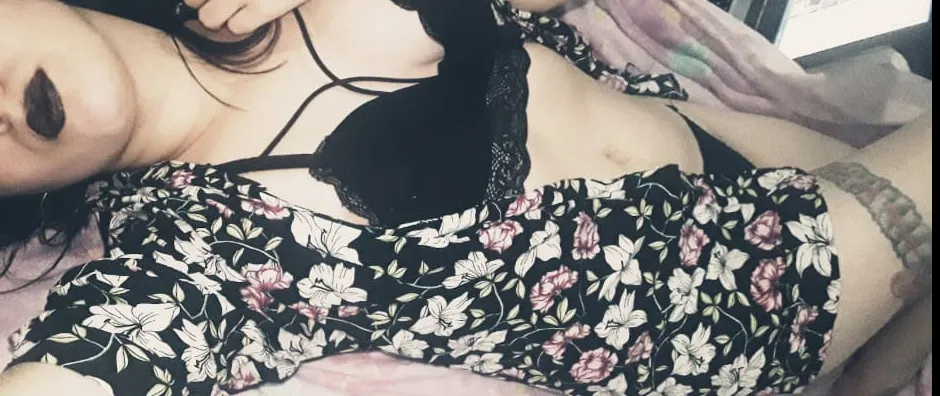 OnlyFans cuenta ashleyinof header 2
