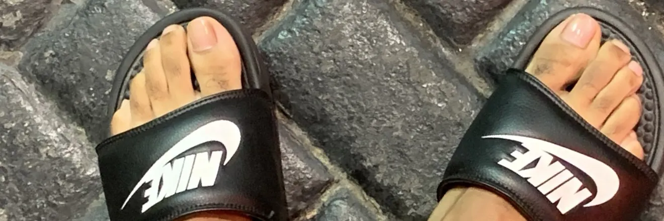 OnlyFans cuenta kremeonfeet header 2