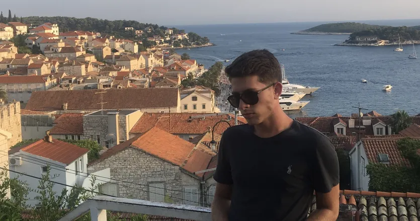 OnlyFans cuenta koenigbkxo header 2