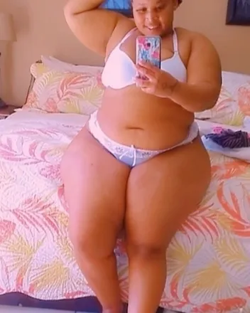 OnlyFans cuenta sexychubby13 header 2