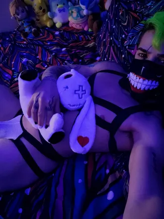 OnlyFans cuenta punk.cyberken_xd header 2