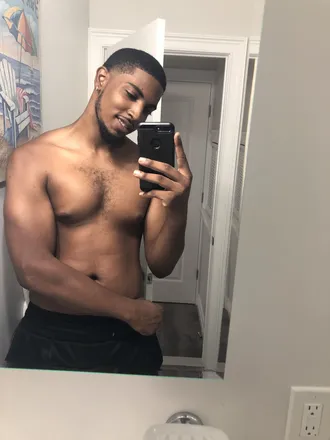 OnlyFans cuenta hunkyd header 2