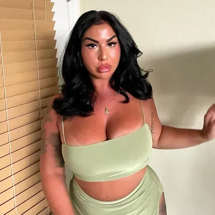 OnlyFans account  maralcavelli avatar 1