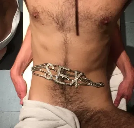 OnlyFans cuenta isexxx header 2
