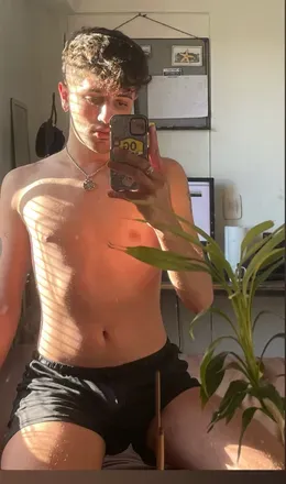 OnlyFans account  dolcheboy avatar 1