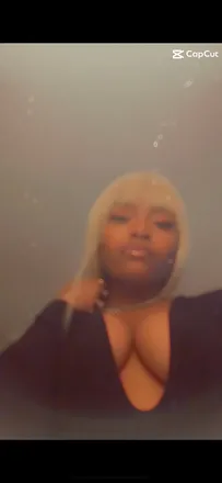 OnlyFans account  fantasyphoenix avatar 1