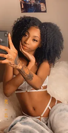 OnlyFans account  lichapicha avatar 1