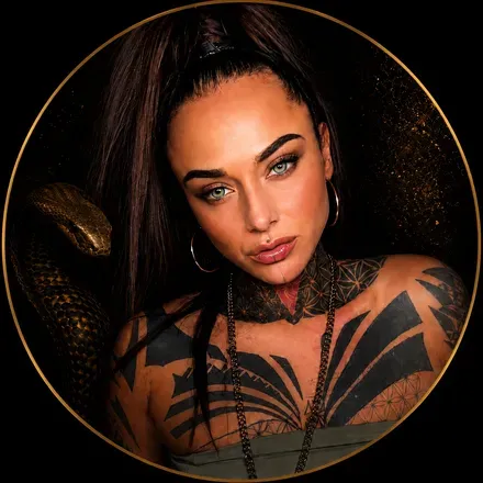 OnlyFans account  mrs.cobra avatar 1